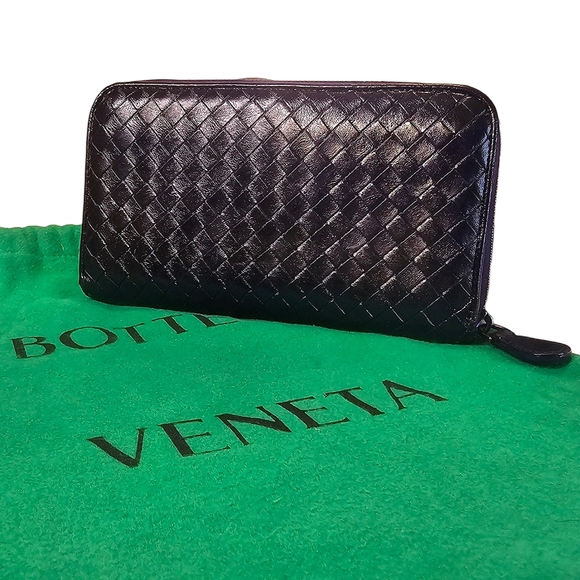 Bottega Veneta Handbags - BOTTEGA VENETA WOVEN ZIP WALLET